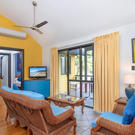 Dreamcatcher Beach-Side Apartments Port Douglas Esterno foto