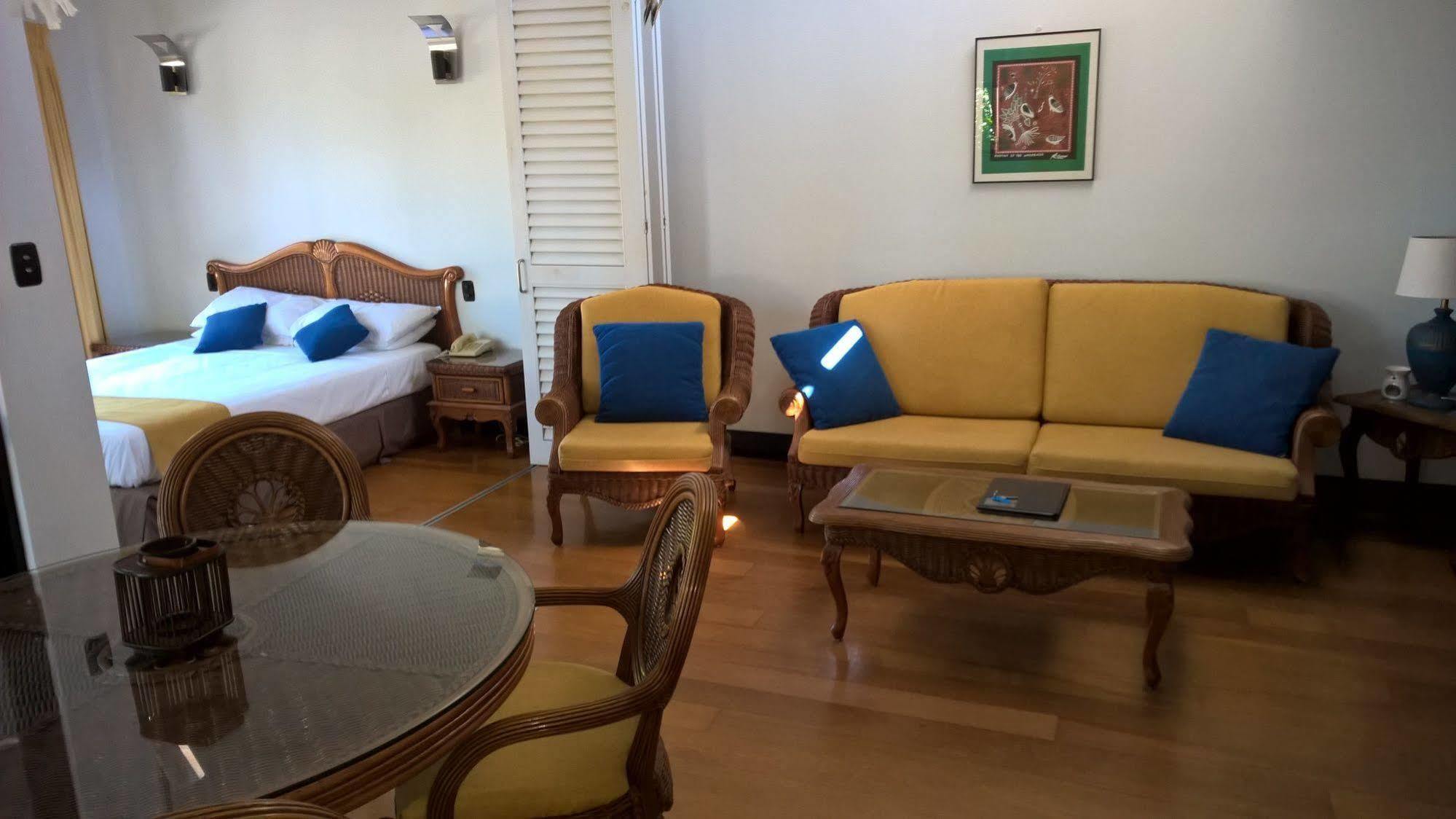 Dreamcatcher Beach-Side Apartments Port Douglas Esterno foto